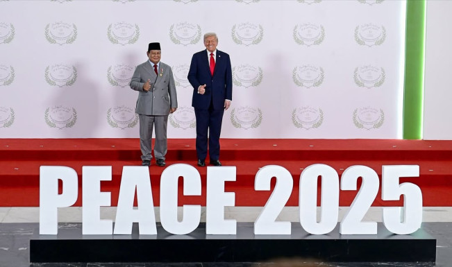 Prabowo Subianto dan Donald Trump di KTT Gaza di Mesir pada 13 Oktober 2025. (Instagram @prabowo)